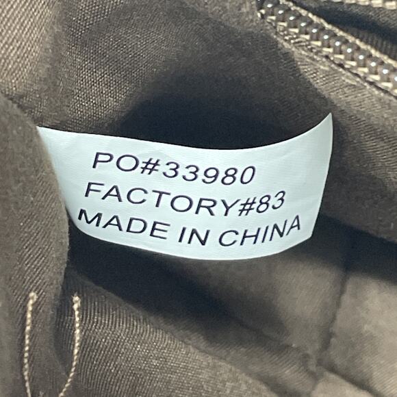 Adrienne Vittadini Sig Crossbody Logo Monogram Buckle Lock Detail Blue Tan Cream - Picture 8 of 9